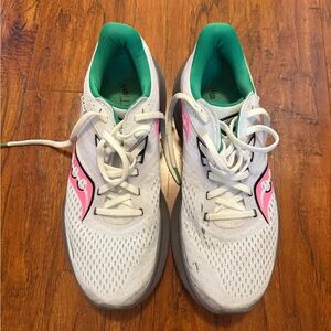 Saucony Form Fit Tennis Shoes